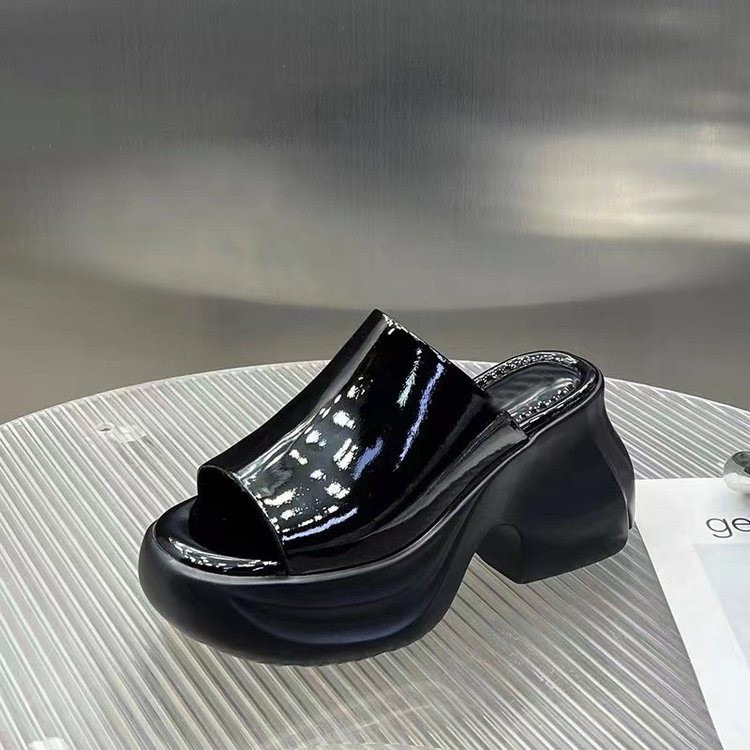 Summer Women's Slippers Fashio - مراجعة Street Fashion Luxury وسعره