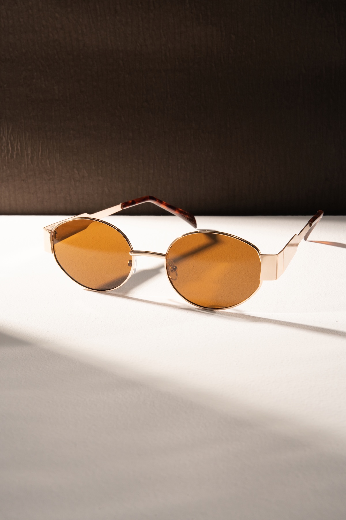 1Pair Unisex Retro Oval Metal  - مراجعة Street Fashion Luxury وسعره