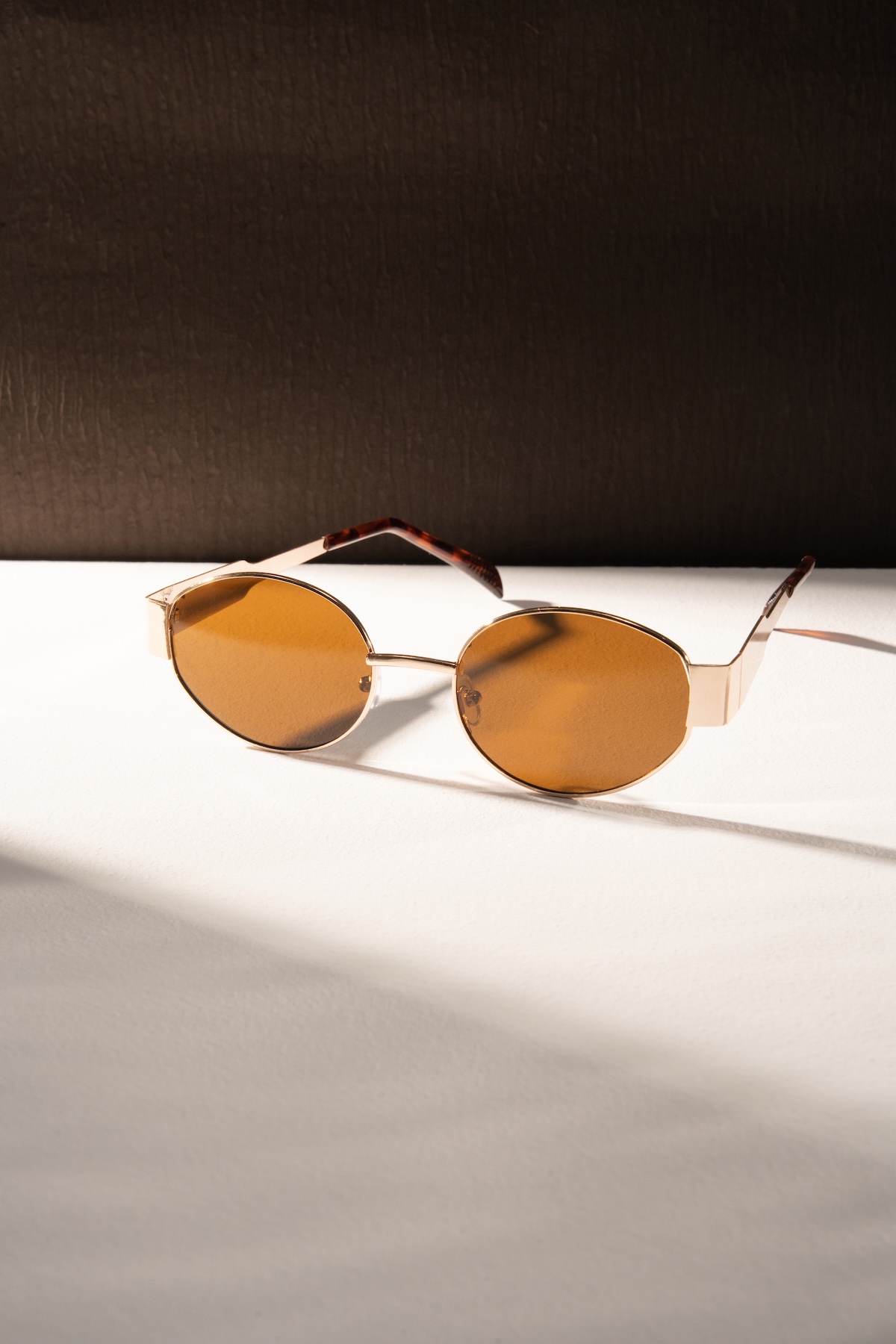 1Pair Unisex Retro Oval Metal  - مراجعة Street Fashion Luxury وسعره