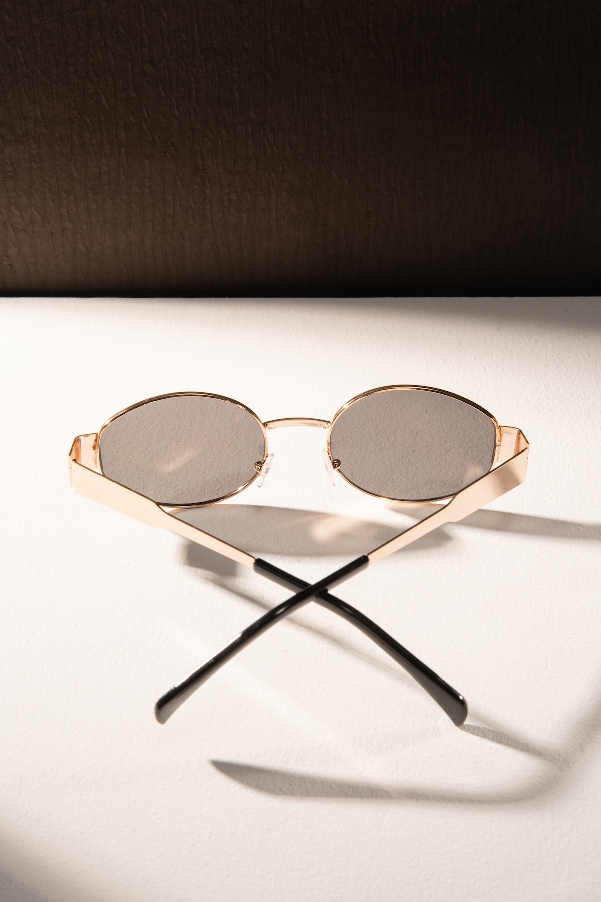 **1Pair Unisex Retro Oval Meta - مراجعة Street Fashion Luxury وسعره