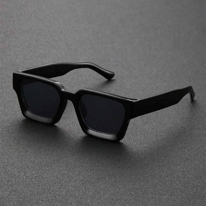 Unisex Plastic Fashion Square  - مراجعة Street Fashion Glasses وسعره