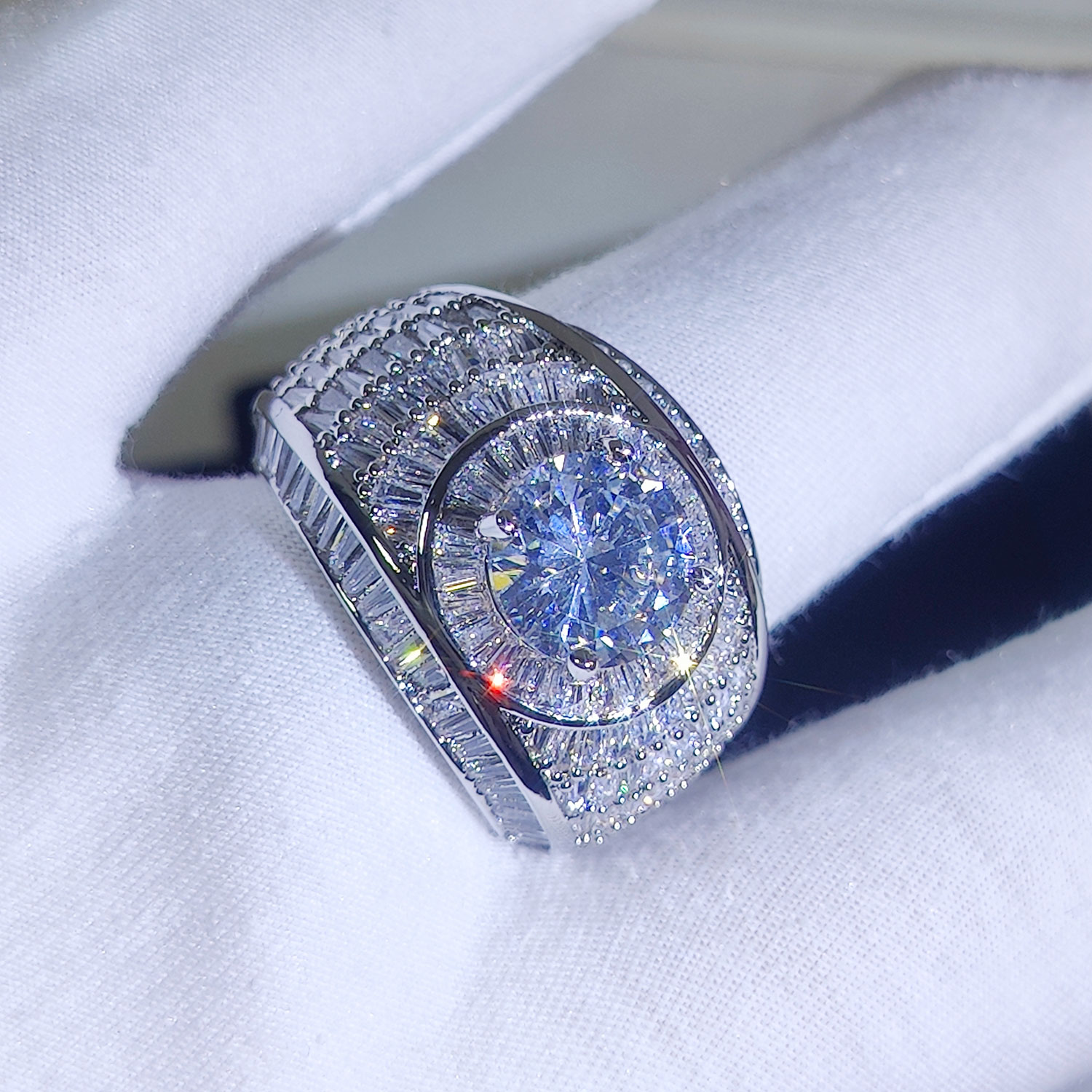 Silver/18k Gold Plated Cluster - مراجعة Street Fashion Rings وسعره