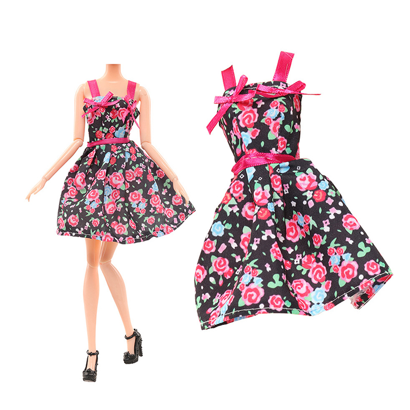✰✪30CM Doll Clothes Changing F - مراجعة Street Fashion Photo وسعره