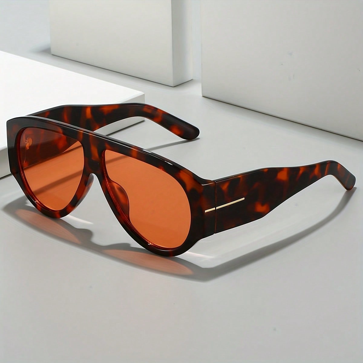 Vintage Glasses - Vintage Brow - مراجعة Street Fashion Photo وسعره