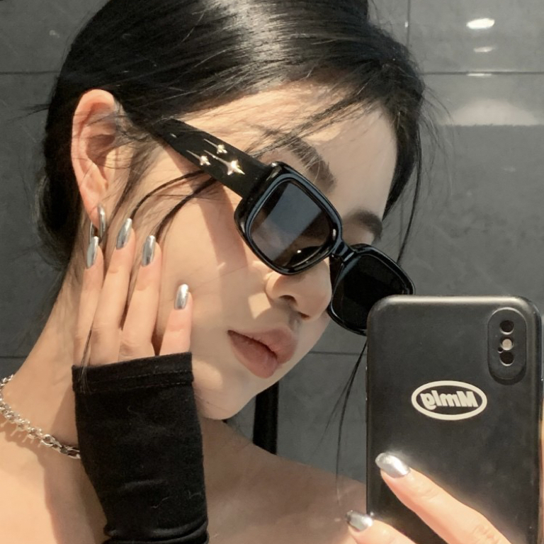 Retro Y2K Style Small Square S - مراجعة Street Fashion Glasses وسعره