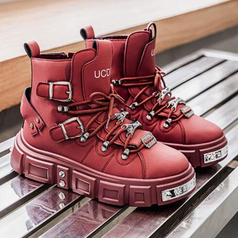 Fashion Rivet Black High top S - مراجعة Street Fashion Luxury وسعره