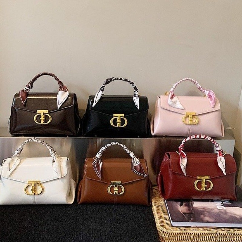 Solid Color Diaper Bag Letter  - مراجعة Street Fashion In Paris وسعره